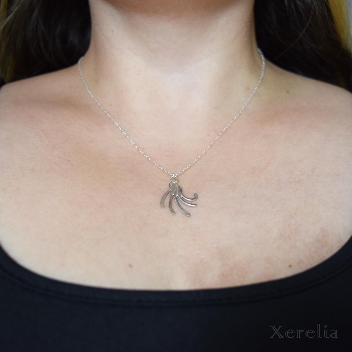 Flowing Tendrils Necklace