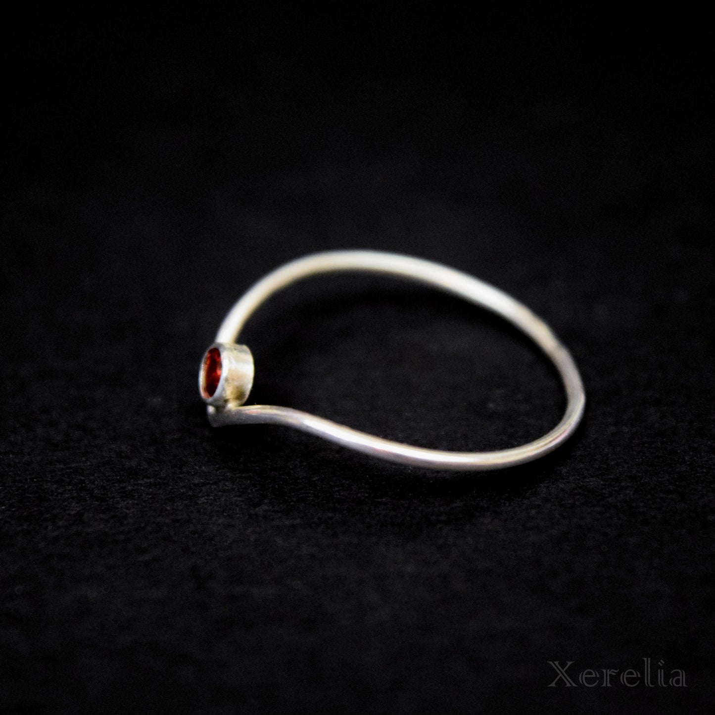 Red Faceted Gem Silver V Ring