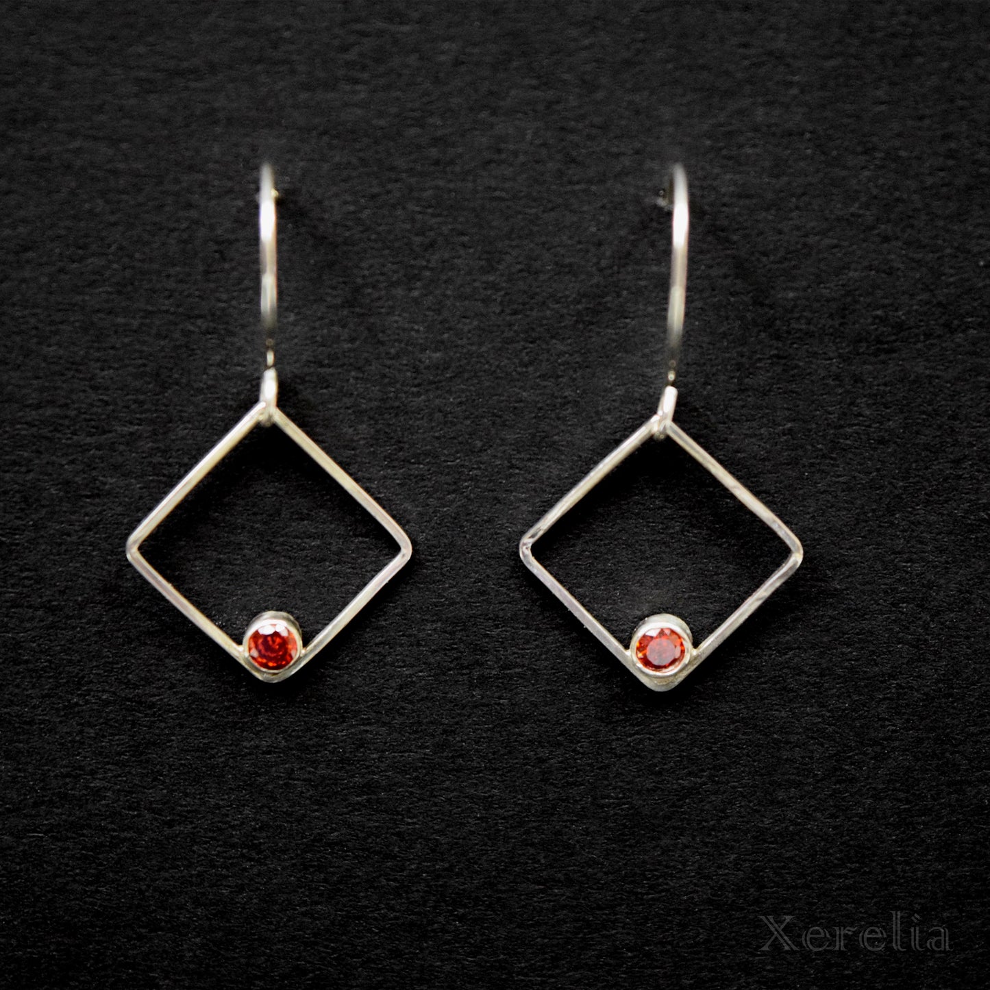 Red Rhombus Earring and Necklace Set