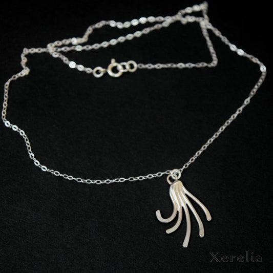 Flowing Tendrils Necklace