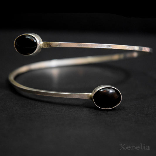 Adjustable Offset Bangle (Black)
