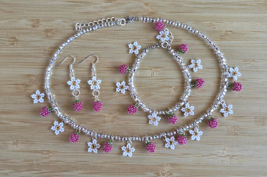 Berries and Blossoms Set