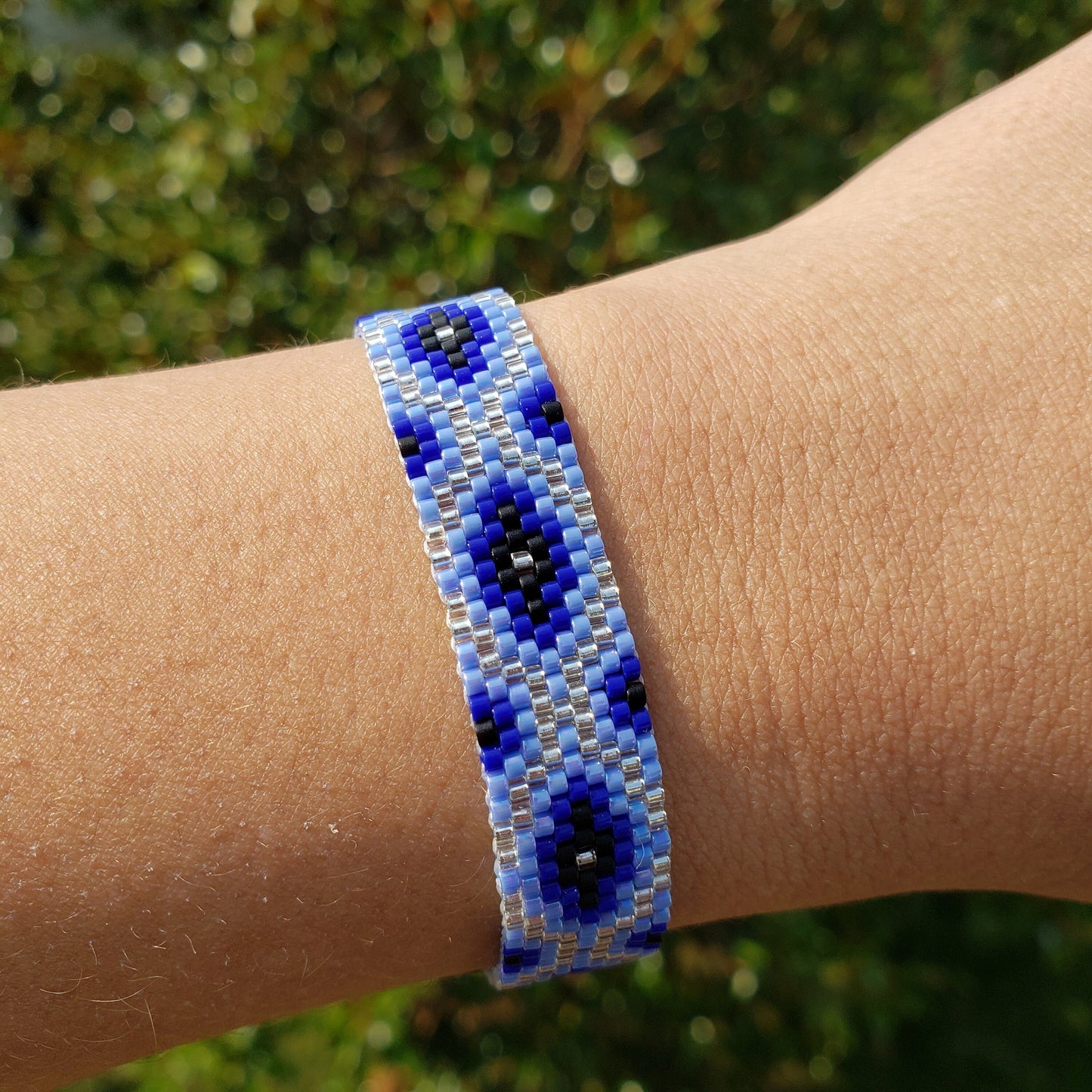 Blue and Silver Arabesque Bracelet