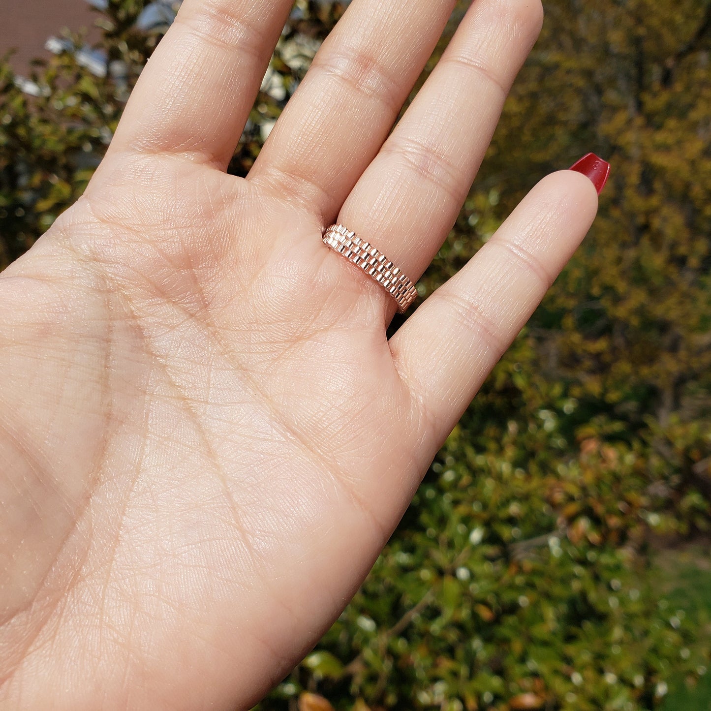 Pretty Pink Arabesque Ring